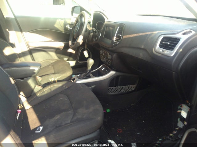 2019 JEEP COMPASS SPORT VIN: 3C4NJCAB0KT743834