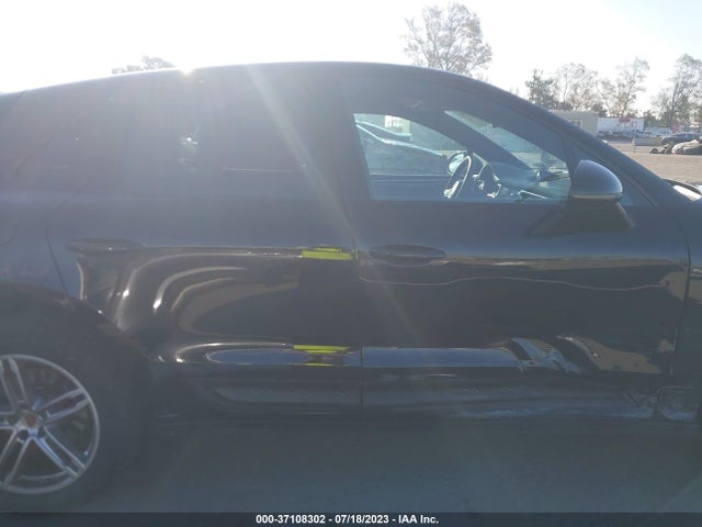 2023 PORSCHE MACAN T VIN: WP1AA2A50PLB16443