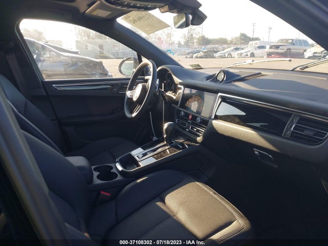 2023 PORSCHE MACAN WP1AA2A50PLB16443 Photo 4