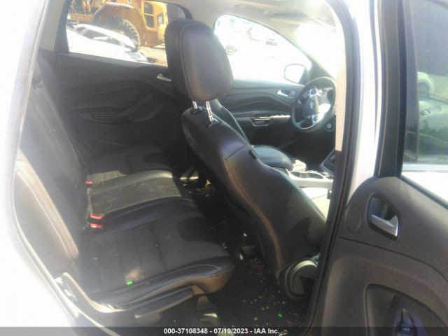1FMCU0G96FUB55395 Ford ESCAPE SE