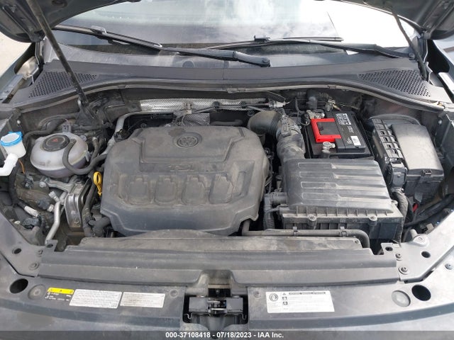 3VV2B7AX8JM072216 Volkswagen Tiguan Sel/se