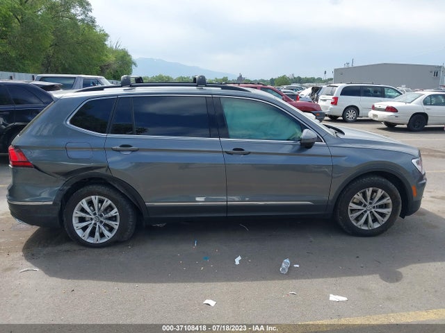 3VV2B7AX8JM072216 Volkswagen Tiguan Sel/se