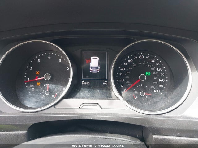 3VV2B7AX8JM072216 Volkswagen Tiguan Sel/se