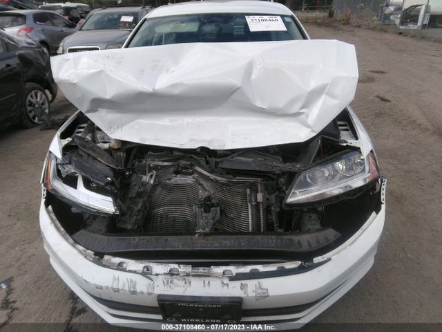 3VW2B7AJ0HM256972 Volkswagen Jetta 1.4t S