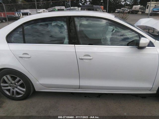 3VW2B7AJ0HM256972 Volkswagen Jetta 1.4t S