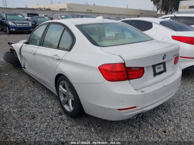 WBA3C1C58FK122567 BMW 3 Series 328i
