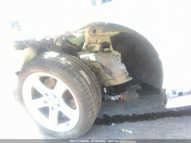 WBA3C1C58FK122567 BMW 3 Series 328i