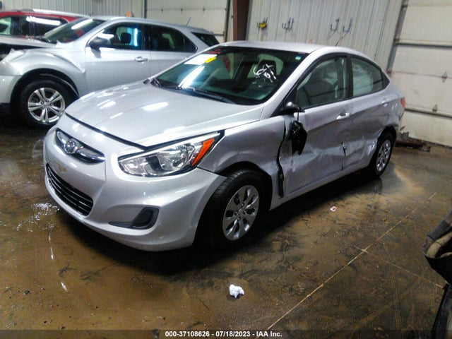 Hyundai ACCENT SE 2017 KMHCT4AE2HU289307 Image 2