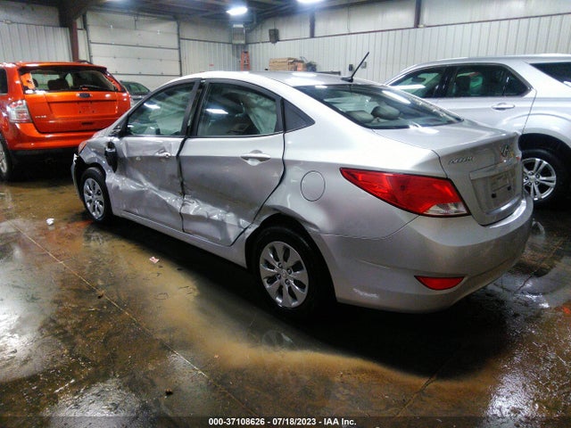 Hyundai ACCENT SE 2017 KMHCT4AE2HU289307 Image 3