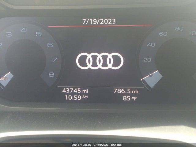 WA1AUCF31M1133209 Audi Q3 PREMIUM
