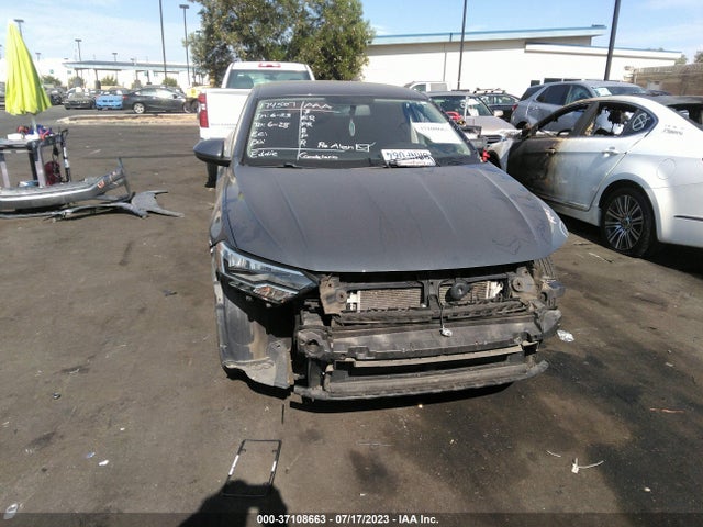 3VWC57BU1KM079523 Volkswagen Jetta S/se/r-line