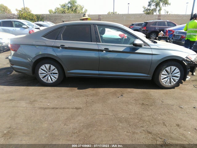 3VWC57BU1KM079523 Volkswagen Jetta S/se/r-line