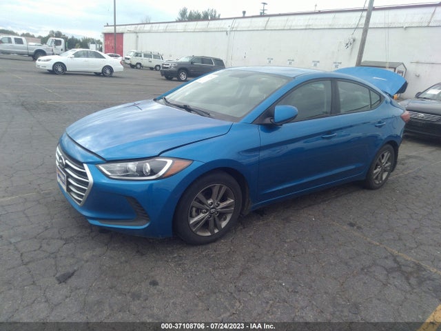 Hyundai ELANTRA SE 2017 5NPD84LF6HH157662 Image 2