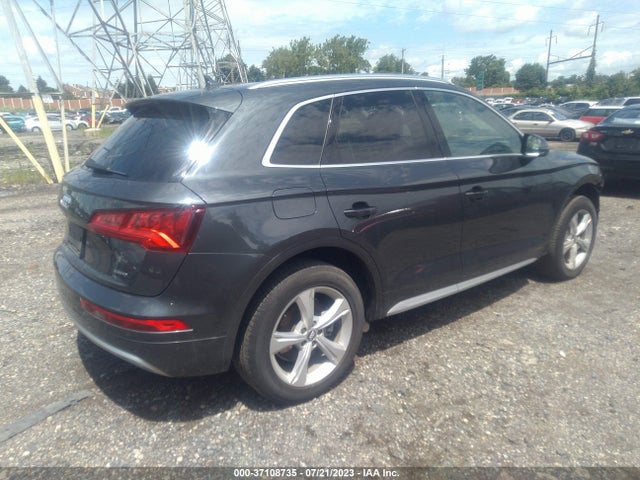 WA1BNAFY2L2016278 Audi Q5 Premium Plus