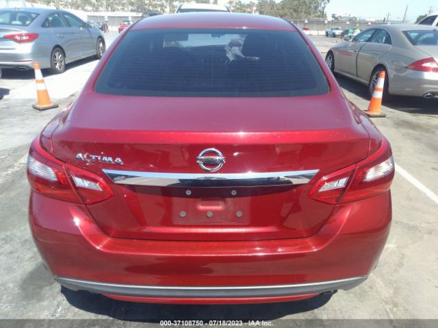 1N4AL3AP8HC475503 Nissan Altima 2.5 S