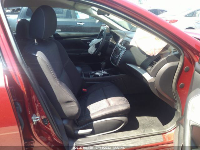 1N4AL3AP8HC475503 Nissan Altima 2.5 S