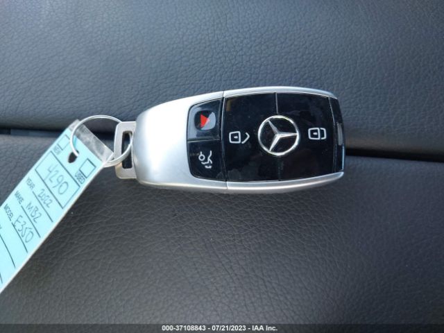 W1KZF8DB6NB075660 Mercedes-Benz E-class E 350
