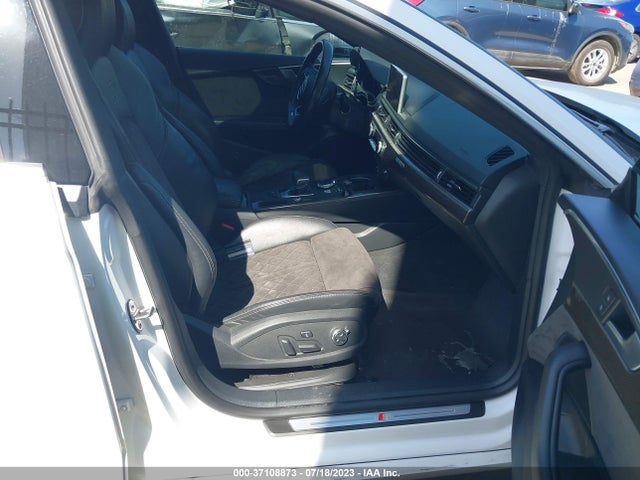 WAUC4CF56JA041392 Audi S5 Sportback Prestige
