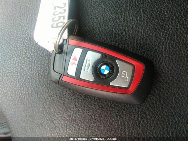 WBA8B9G50HNU51783 BMW 3 Series 330i