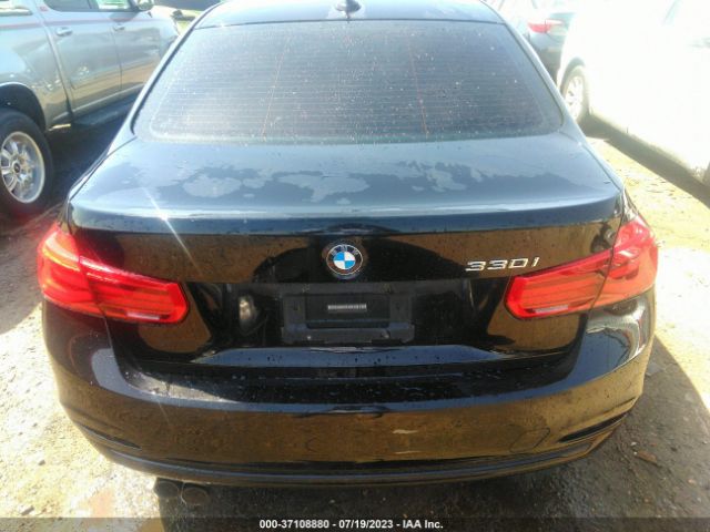 WBA8B9G50HNU51783 BMW 3 Series 330i