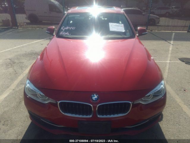 WBA8B9G3XHNU54253 BMW 3 Series 330i
