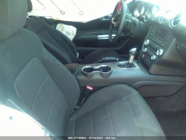 1FA6P8AM0G5209568 Ford Mustang V6
