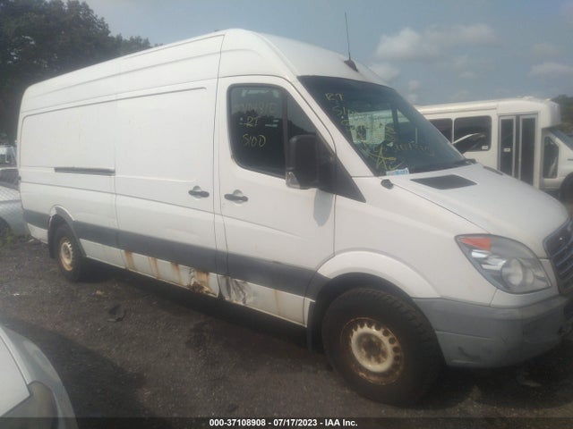 2010 FREIGHTLINER SPRINTER 2500 VIN: WDYPE8CC0A5450714