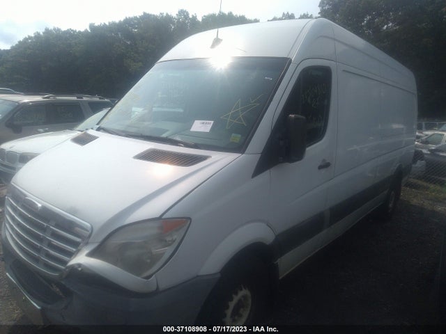 2010 FREIGHTLINER SPRINTER 2500 VIN: WDYPE8CC0A5450714