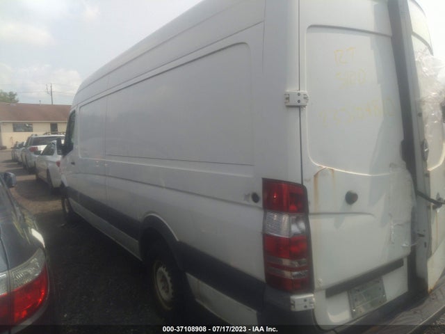 2010 FREIGHTLINER SPRINTER 2500 VIN: WDYPE8CC0A5450714