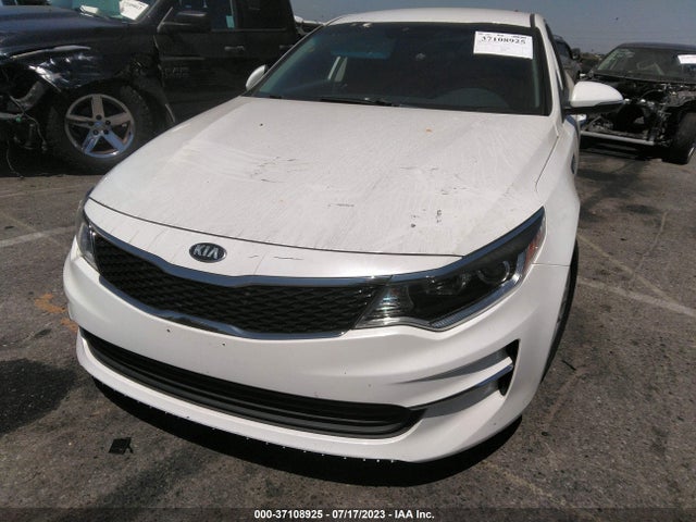 KIA Optima Lx 2018 5XXGT4L35JG206420 Image 11
