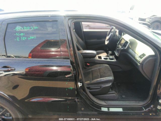 1C4RJFAG2JC466385 Jeep Grand Cherokee Altitude