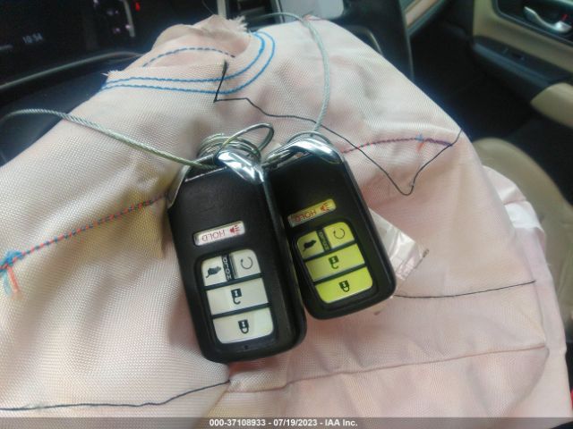 2HKRW2H88HH646915 Honda Cr-v Ex-l/ex-l Navi