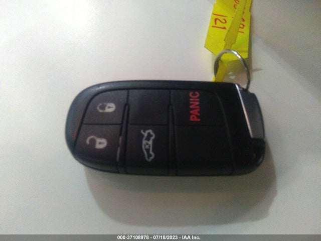 1C3CCCAB1GN107386 Chrysler 200 Limited
