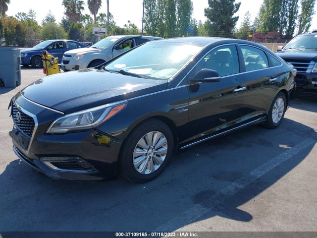 Hyundai Sonata Hybrid Se 2017 KMHE24L13HA043440 Image 2