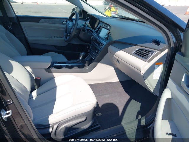 Hyundai Sonata Hybrid Se 2017 KMHE24L13HA043440 Image 5