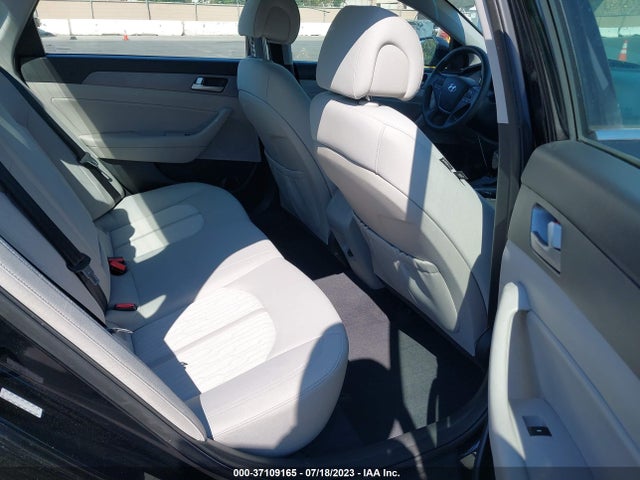 Hyundai Sonata Hybrid Se 2017 KMHE24L13HA043440 Image 8