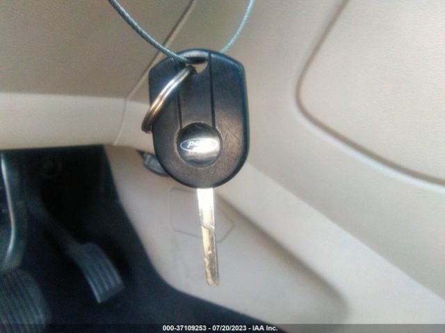 1FADP5AU3HL105661 Ford C-max Hybrid Se