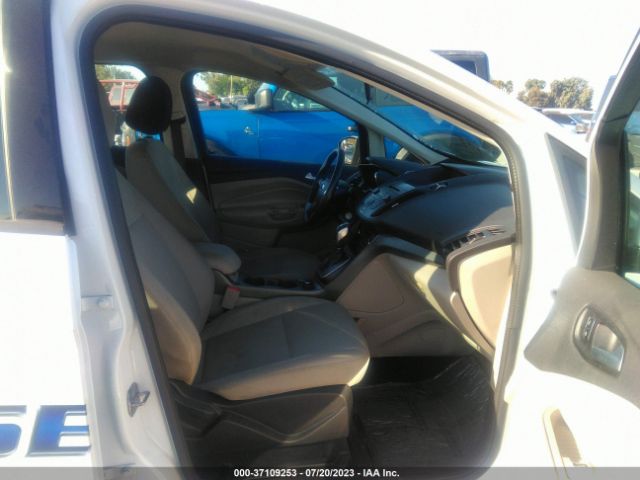 1FADP5AU3HL105661 Ford C-max Hybrid Se