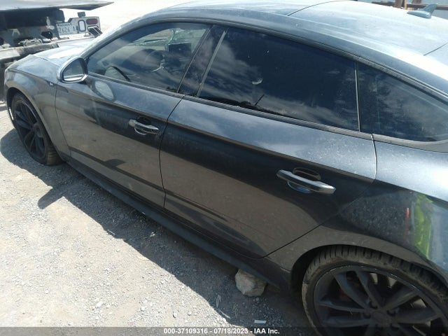 WAUB4CF55JA019122 Audi S5 Sportback Premium Plus