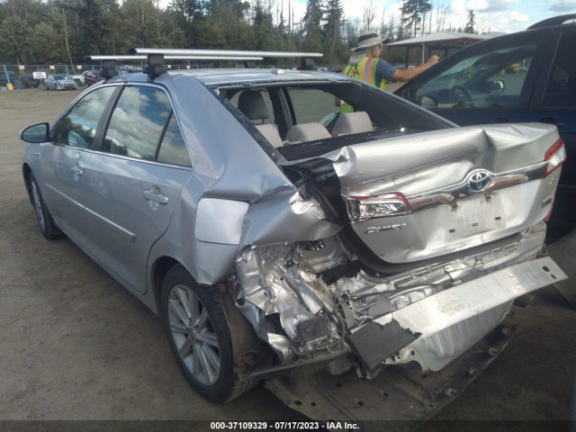 2014 TOYOTA CAMRY HYBRID LE/XLE/SE LIMITED EDITION VIN: 4T1BD1FK2EU116713