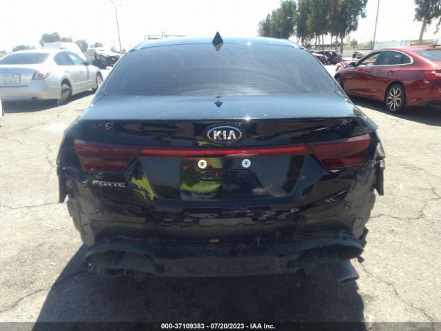 3KPF24AD0ME303080 KIA Forte Lxs
