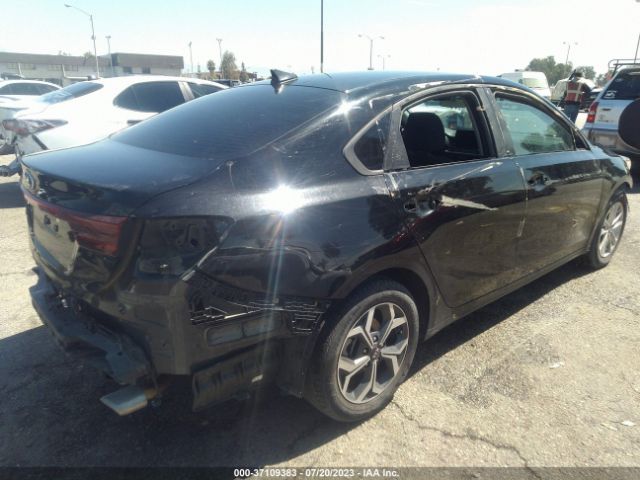 3KPF24AD0ME303080 KIA Forte Lxs