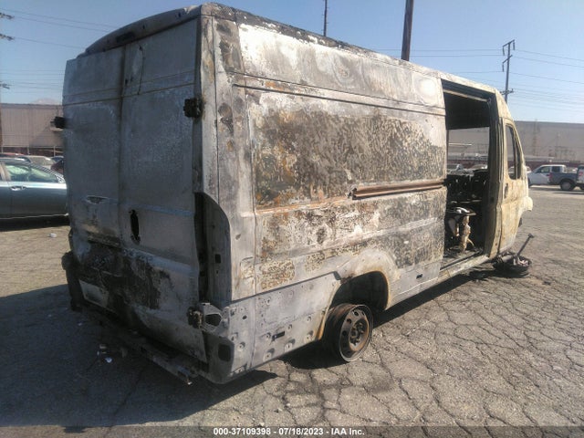 RAM Promaster 3500 High Roof 2014 3C6URVJG7EE116866 Image 4