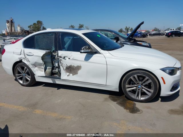 WBA8B9C5XHK676090 BMW 330I