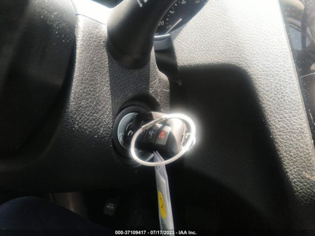 JN1BJ1AW1MW436747 Nissan Rogue Sport S