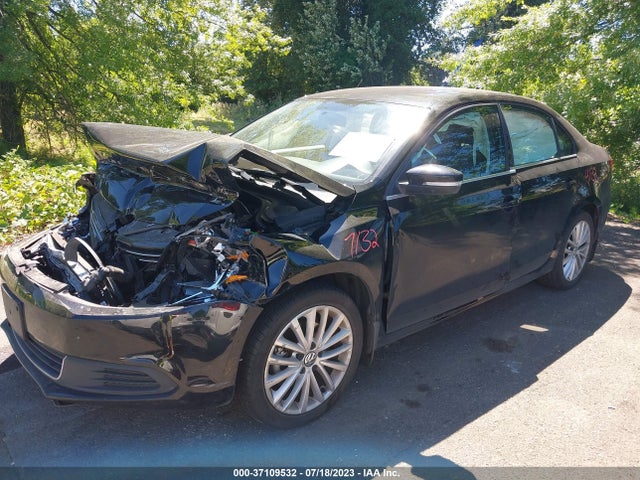 2014 VOLKSWAGEN JETTA 1.8T SE VIN: 3VWD17AJ6EM417784
