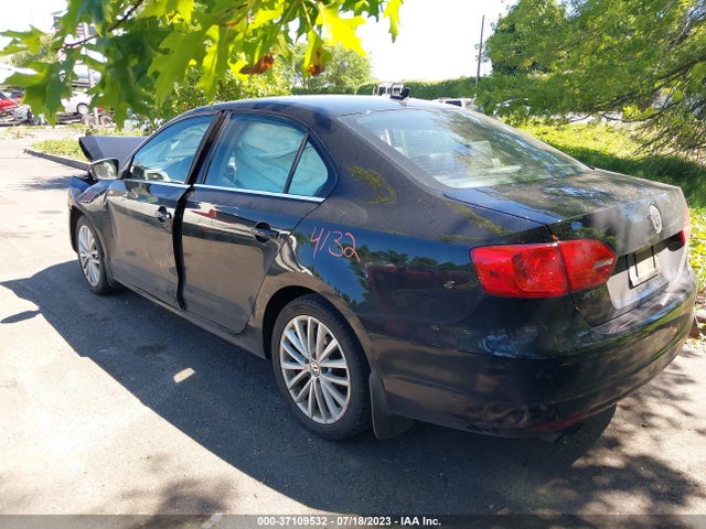 2014 VOLKSWAGEN JETTA 1.8T SE VIN: 3VWD17AJ6EM417784
