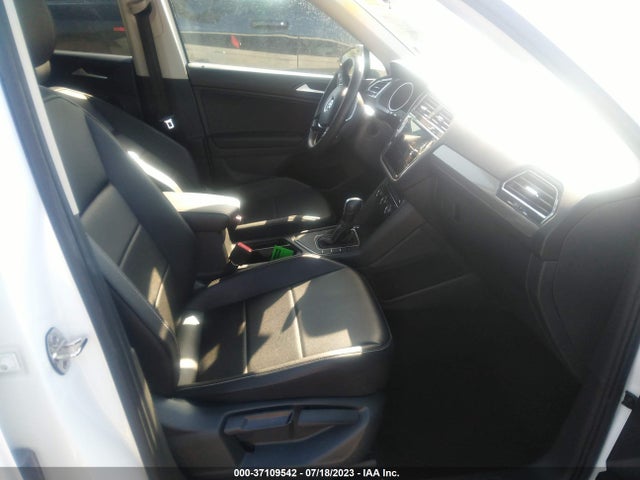 3VV3B7AX2MM066100 Volkswagen Tiguan Se/se R-line Black/sel