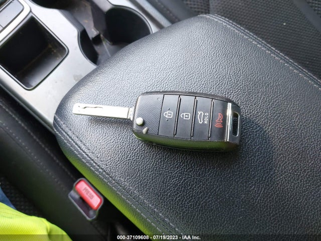 KIA Optima Lx 2020 5XXGT4L30LG390913 Image 11