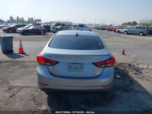 Hyundai ELANTRA SE 2016 5NPDH4AE3GH700328 Image 8